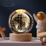 3D Crystal Ball Light, Glowing Planet Crystal Ball Lamp, Warm Bedside Light, Luminous Decor Atmosphere Light, Wood Base Fantasy Decor Crystal Ball, Universe Series Crystal Ball, LED Base Astronomy Night Light for Home Decor